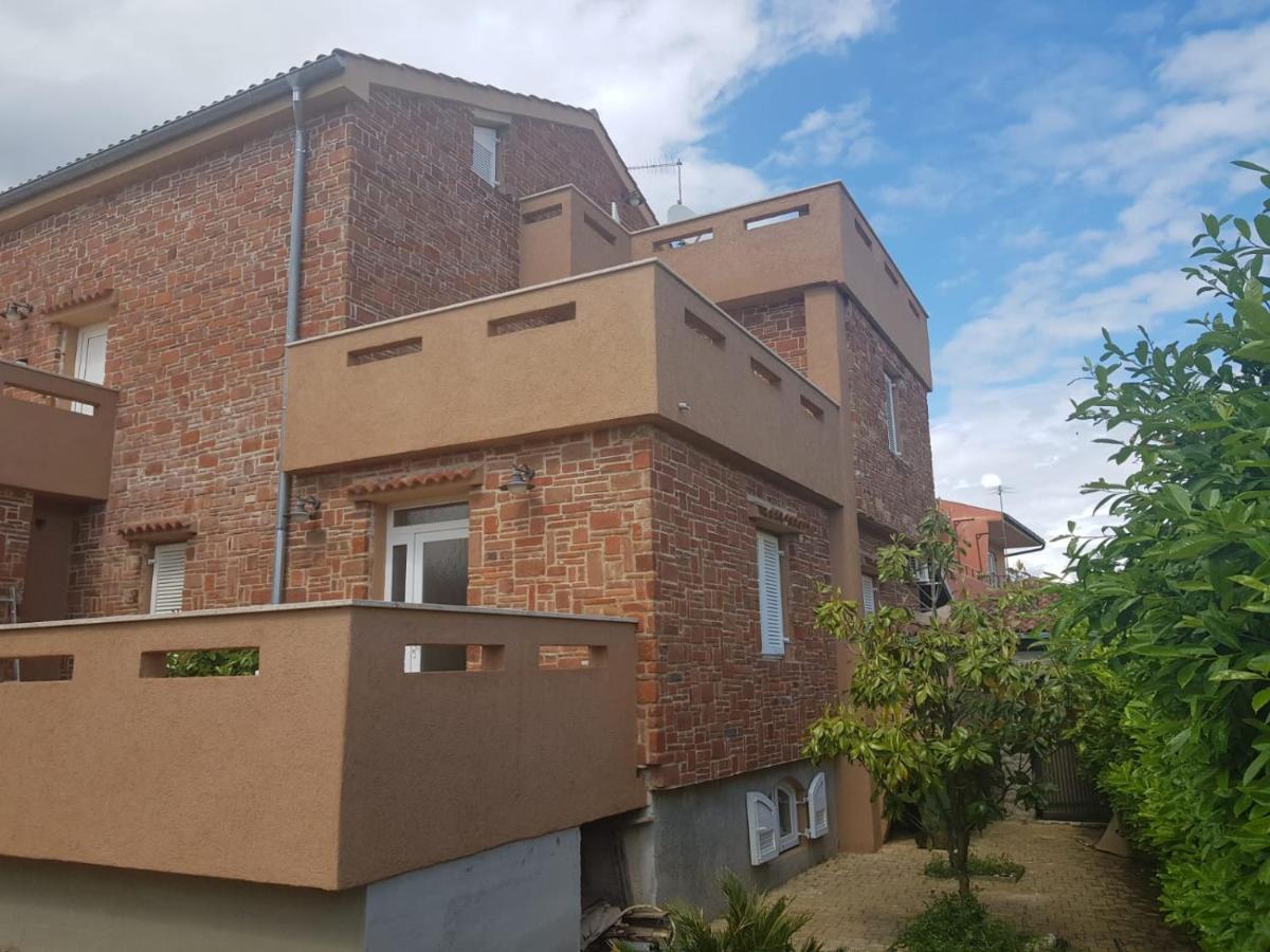 Allure Apartment Kornic Exterior photo